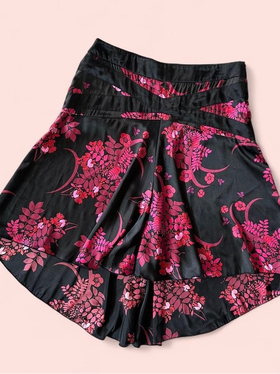 Rampage Dresses & Skirts - Vintage Y2K Rampage High-Low Skirt with Fuchsia Floral Print